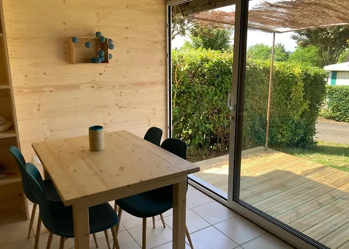 Parc Du Charouzech 4*